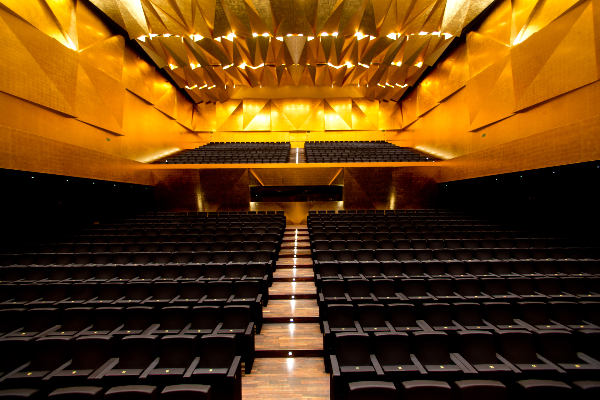 SYMPHONY HALL